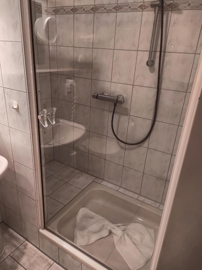 Hotel Weinhof Gross Mackenstedt 施图尔 客房 照片