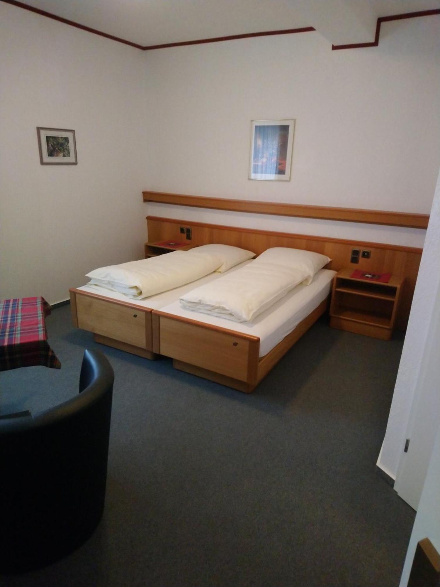 Hotel Weinhof Gross Mackenstedt 施图尔 客房 照片